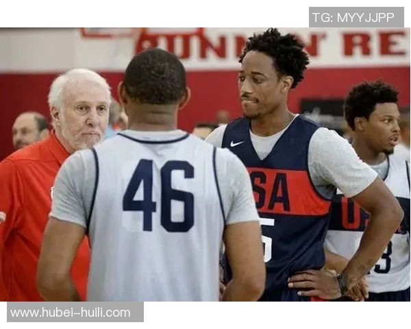 西安羽毛球队速度之争引发热议欧冠足球赛场的精彩对比分析