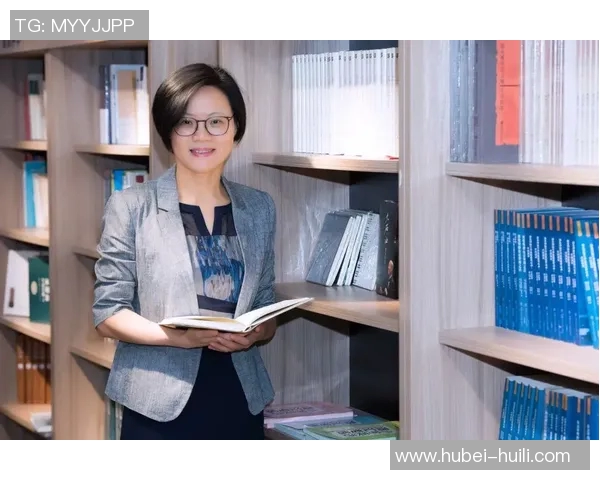 实时新闻李芳独家分享网球心得与技巧助你提升球技的全面指南